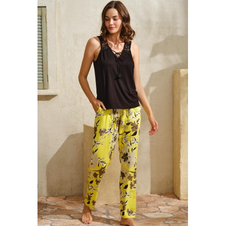 Aria's Closet Sıfır Kol V Yaka Viskon Çiçek Desenli Yazlık Uzun Uzun Paçalı Dantel Detaylı Pijama Takımı